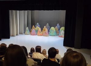 Klasy siódme w teatrze