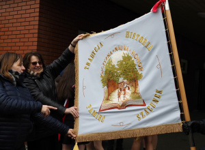 Nowy sztandar szkoły - uroczystość poświęcenia na Jasnej Górze