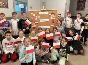 Przygotowania do świąt majowych Przygotowania do świąt majowych
