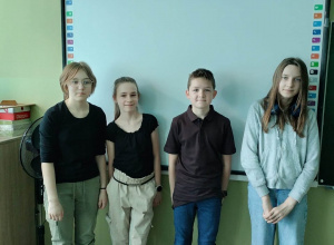 Rozstrzygnięcie szkolnego konkursu recytatorskiego w języku angielskim Rozstrzygnięcie szkolnego konkursu recytatorskiego w języku angielskim