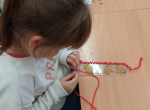 Jesienne zakładki do książek Jesienne zakładki do książek